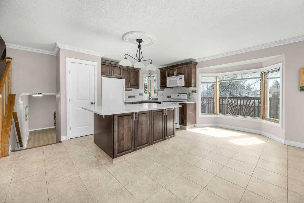 Additional image 3 of 65 Wiltshire Boulevard, Red Deer, AB, T4N 6L2