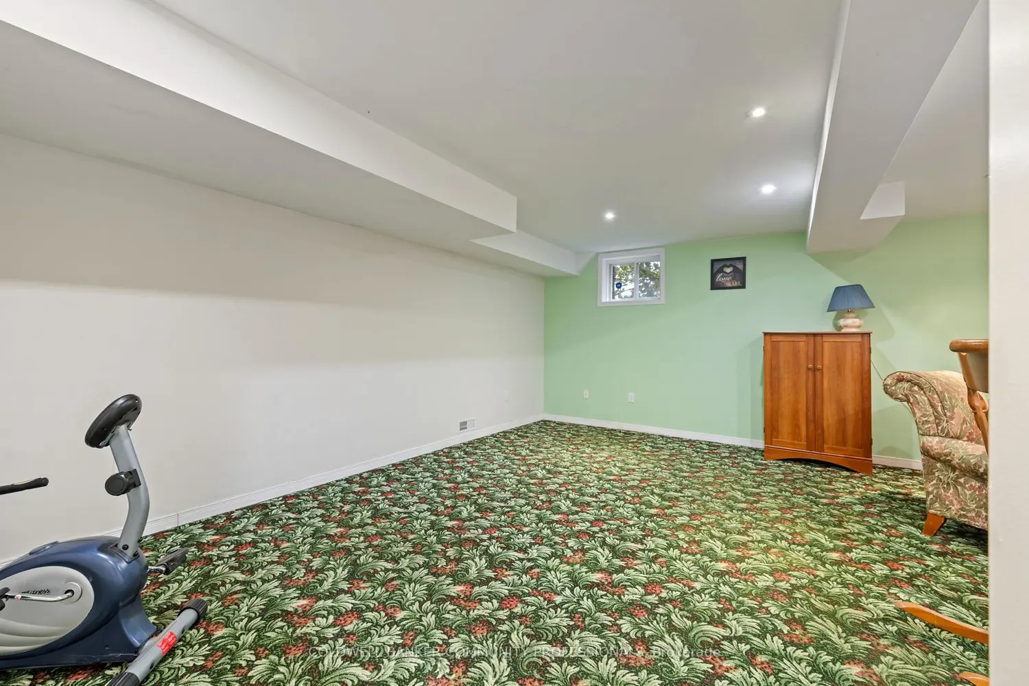 Additional image 18 of 2737 King Street 45