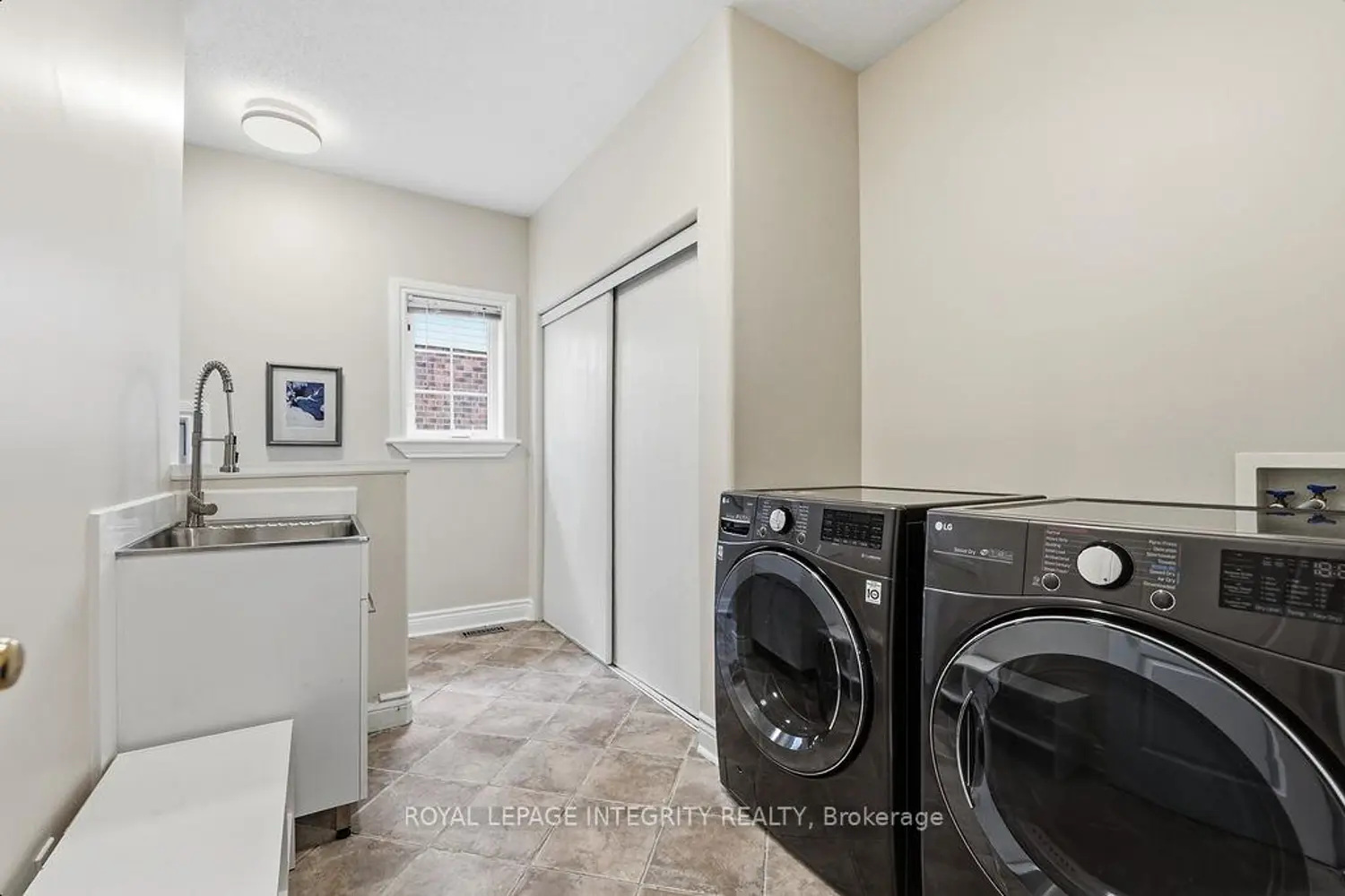 Additional image 13 of 136 Shaughnessy Crescent