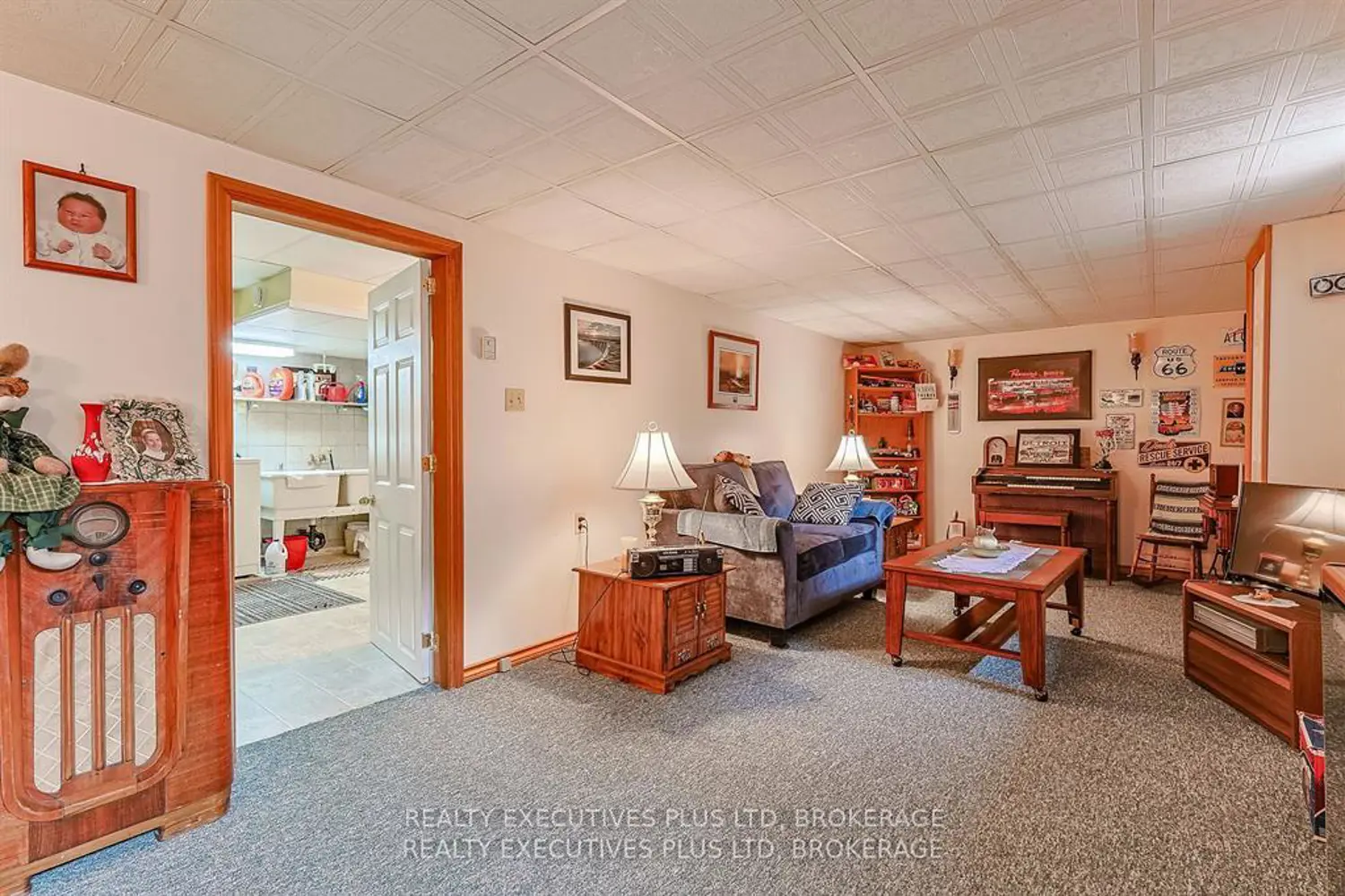 Additional image 12 of 6322 Monroe Street