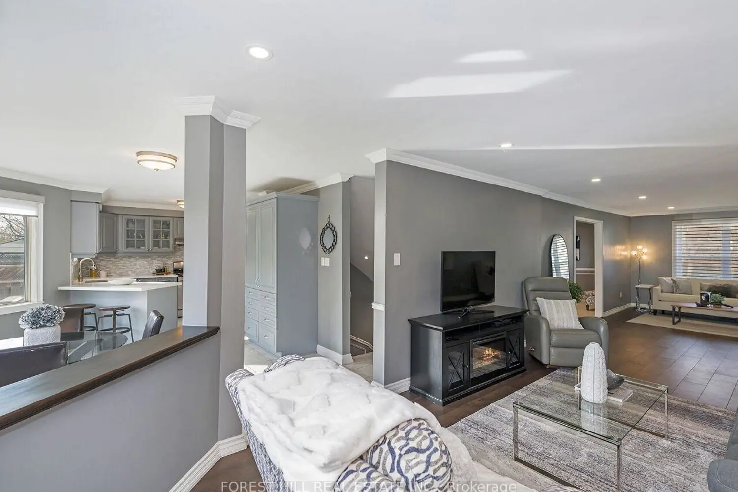 Additional image 7 of 4174 Rossland Crescent