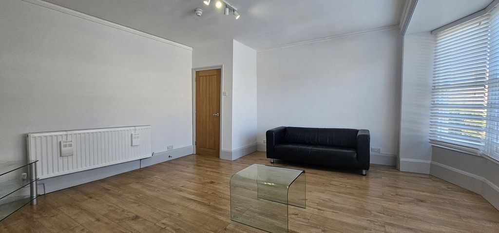 Additional image 2 of 1 bed flat to rentQueens Road, Aberystwyth SY23