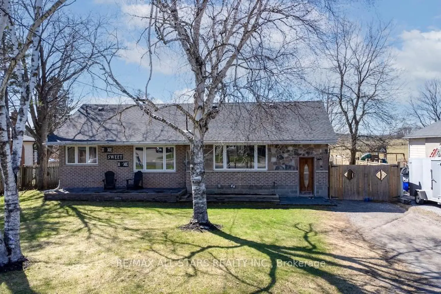 1426 Highway 7A