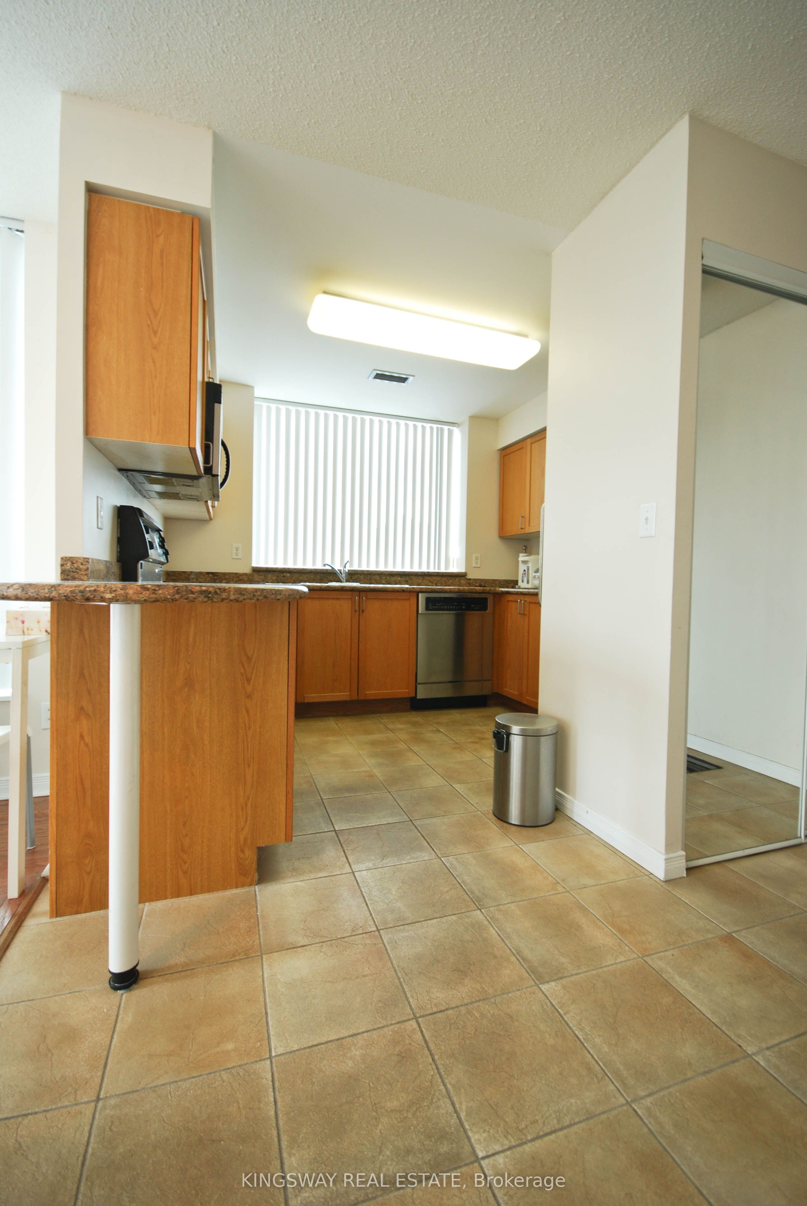 Additional image 5 of 206-2585 Erin Centre Boulevard, Mississauga, ON, L5M 5Z2