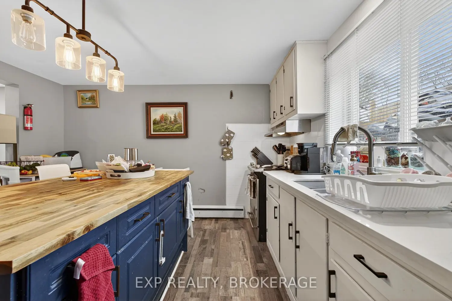 Additional image 16 of 43 Carleton Street