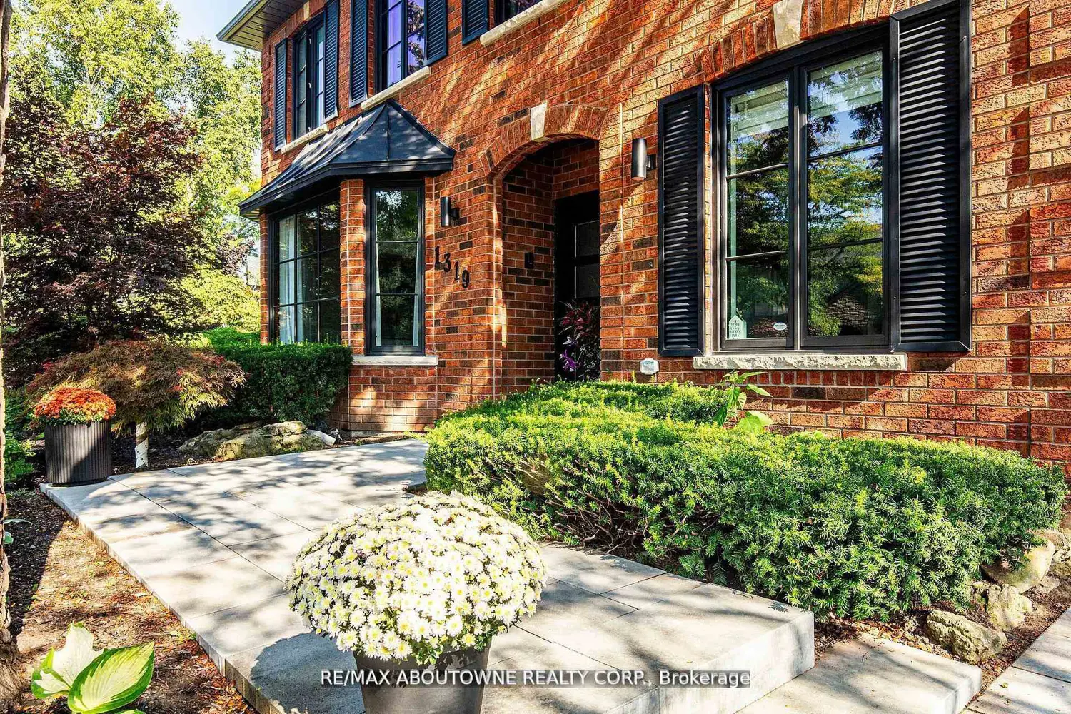 1319 Greeneagle Drive