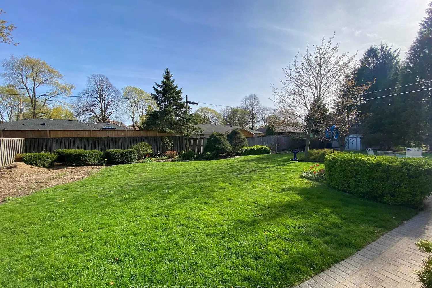 Additional image 9 of 16 Daleview Crescent
