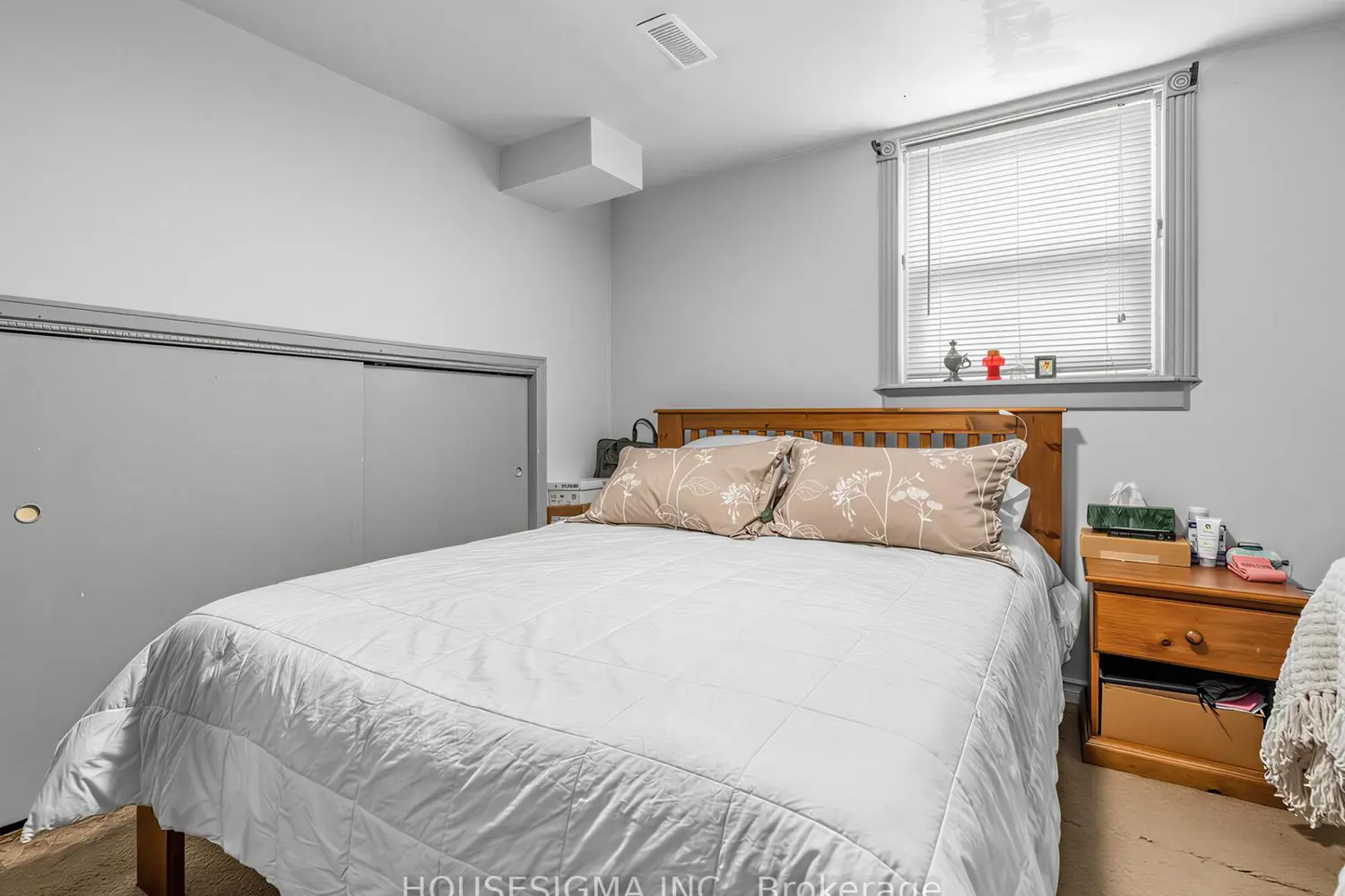Additional image 17 of 169 Sloane Avenue