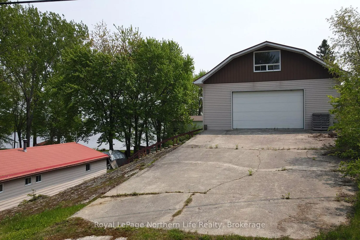 Additional image 10 of 16 Comeau Road