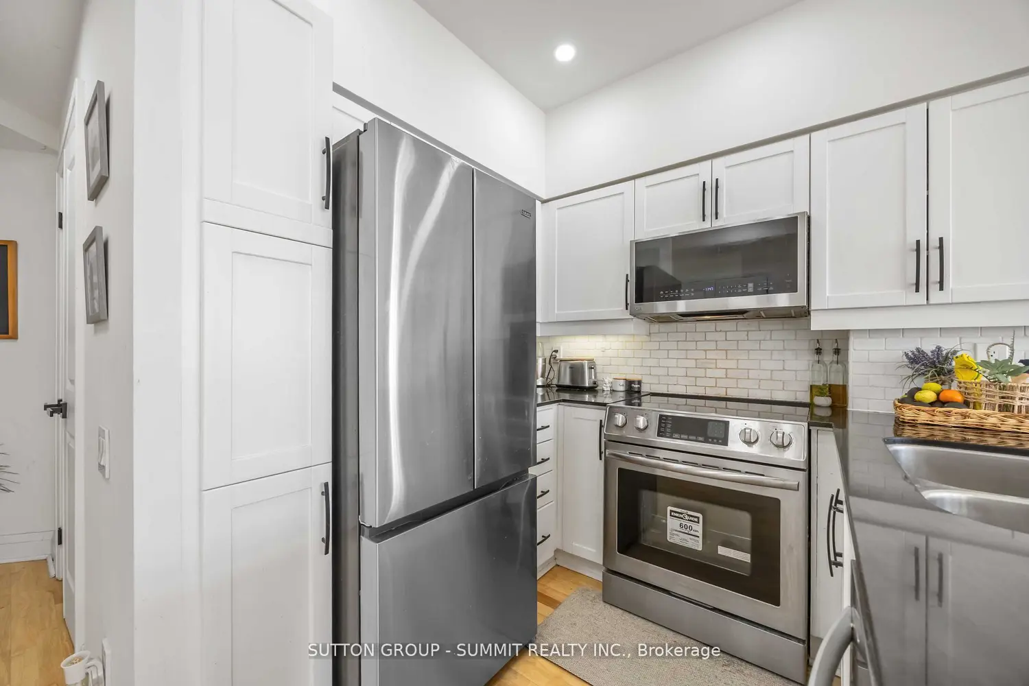 Additional image 7 of 15 Windermere Avenue Ph01