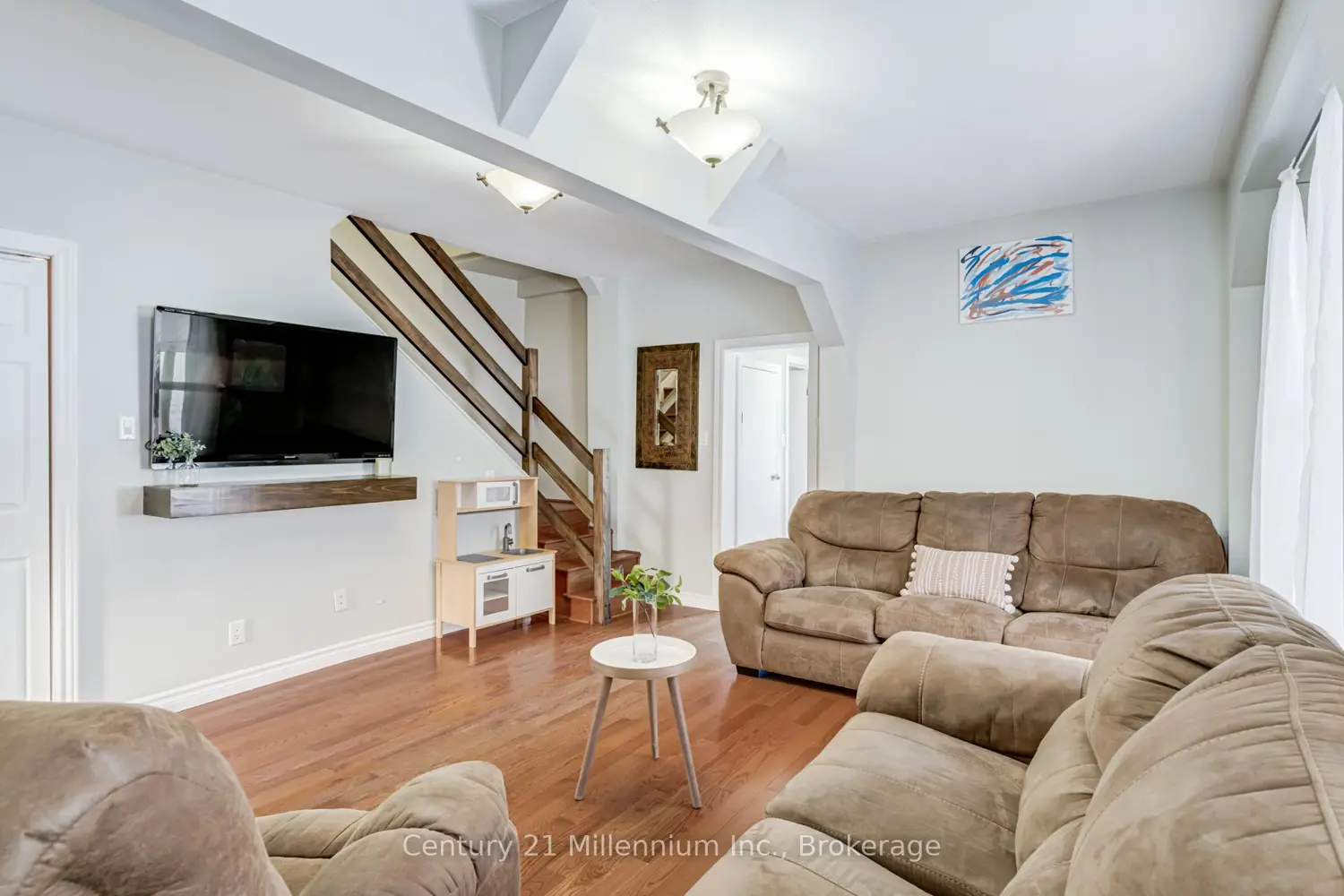328 Bruce Road 40 photo 4