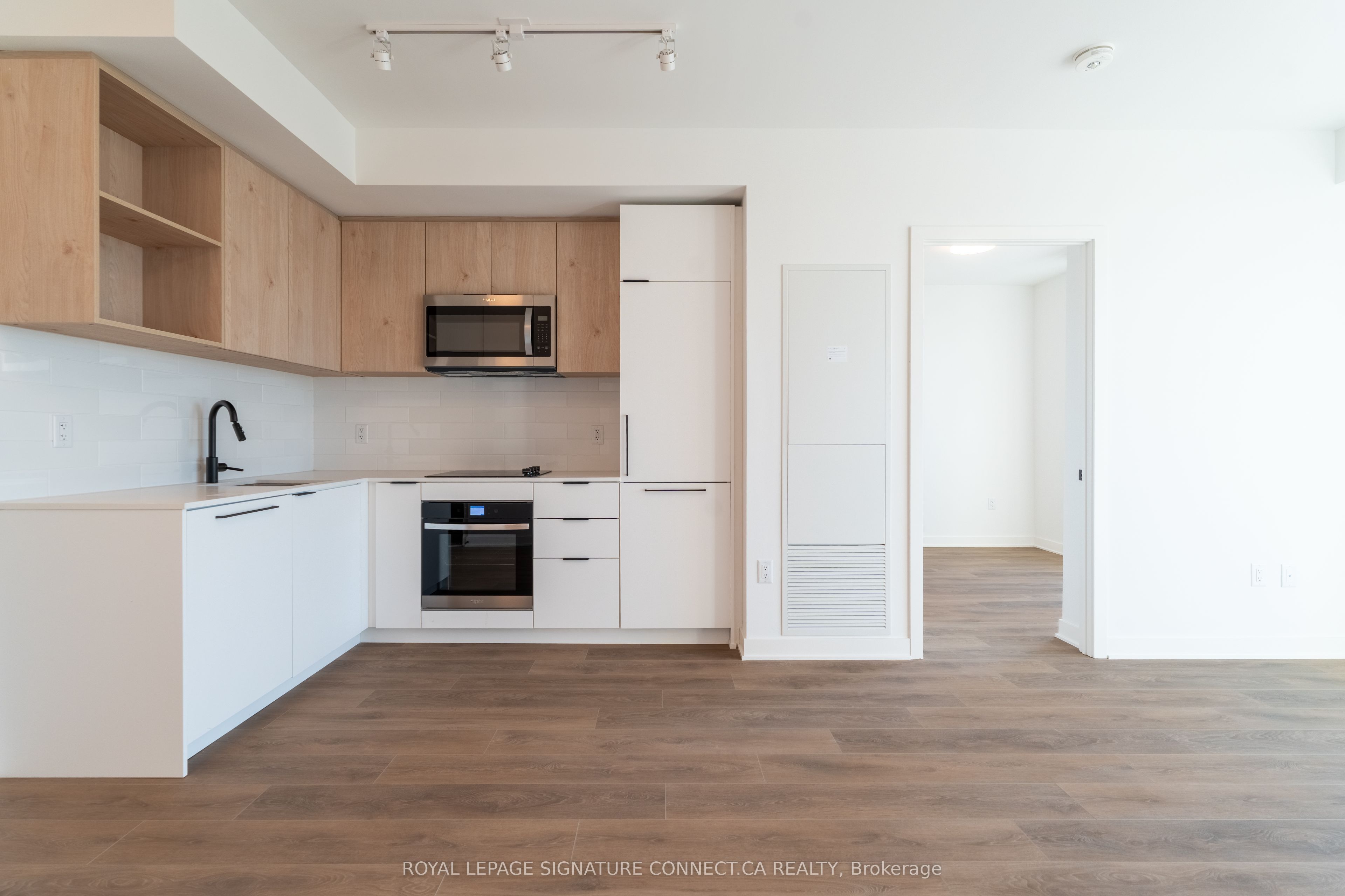 Additional image 5 of 1018-1185 Dupont Street, Toronto, ON, M6H 0E5