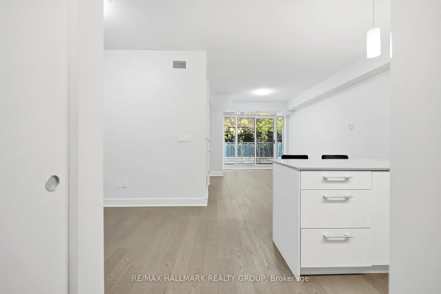 Additional image 4 of 255 Bay Street 106