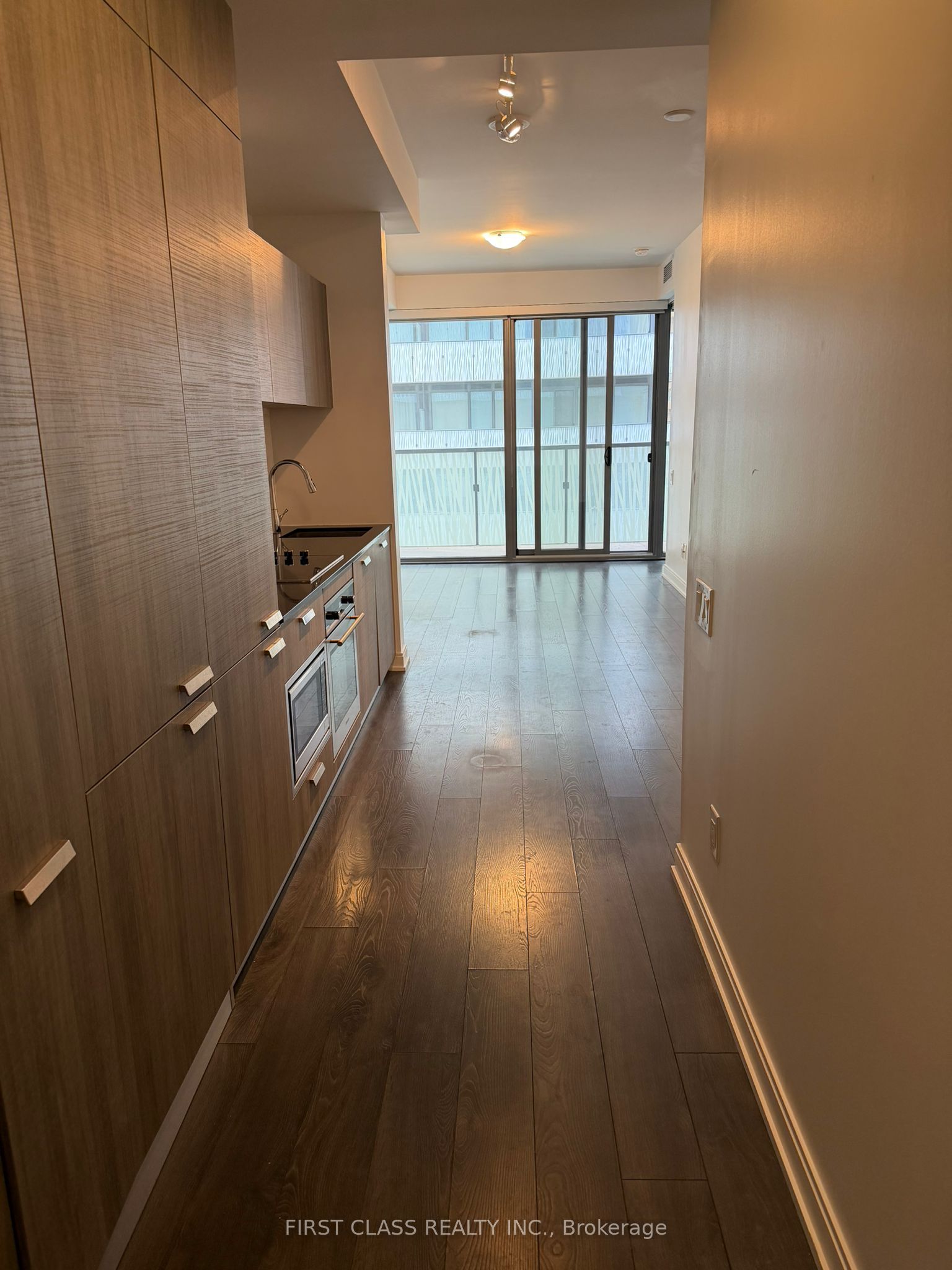 Additional image 3 of 1009-50 Charles Street E, Toronto, ON, M4Y 0C3