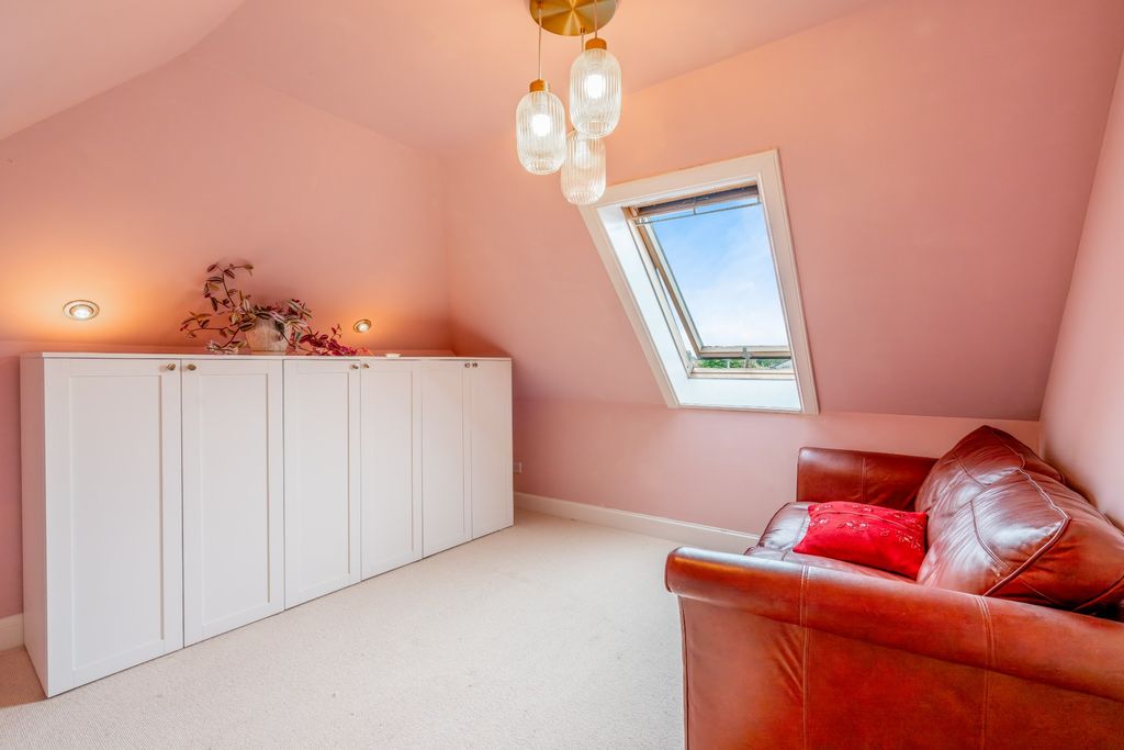 Additional image 9 of 2 bed maisonette to rentParadise Lane, Kincardine, Alloa FK10