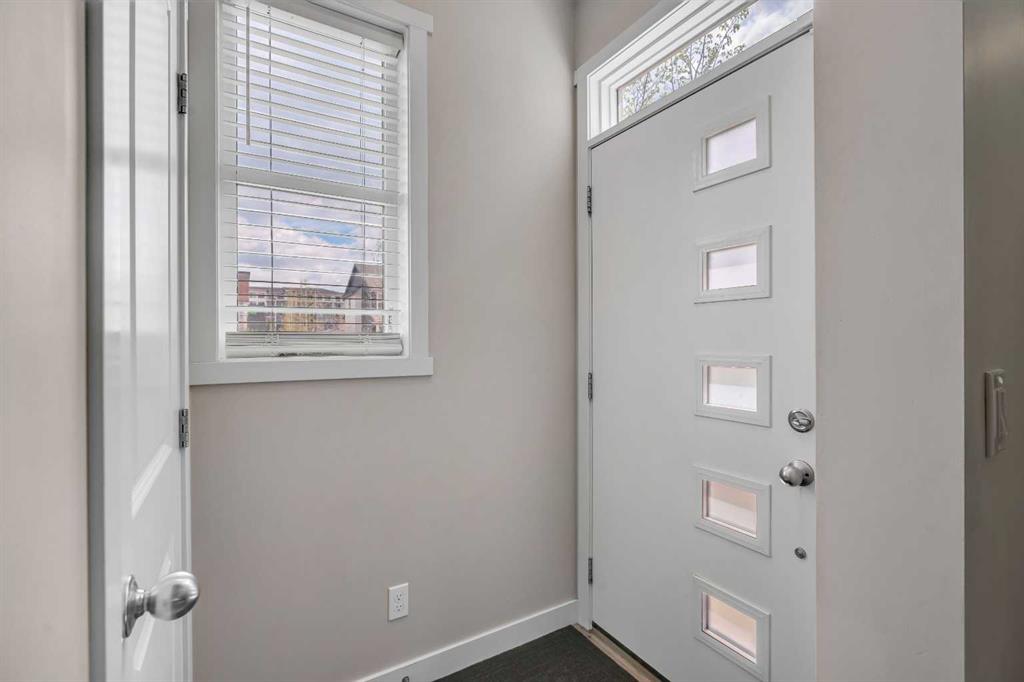 Additional image 5 of 76 Carrington Boulevard NW, Calgary, AB, T3P 1K6