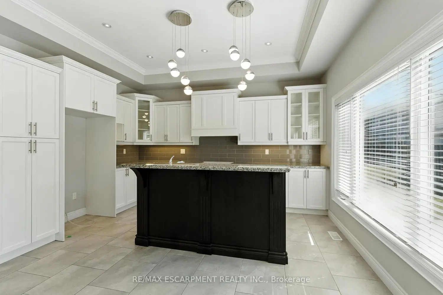 Additional image 4 of 43 Riesling Court