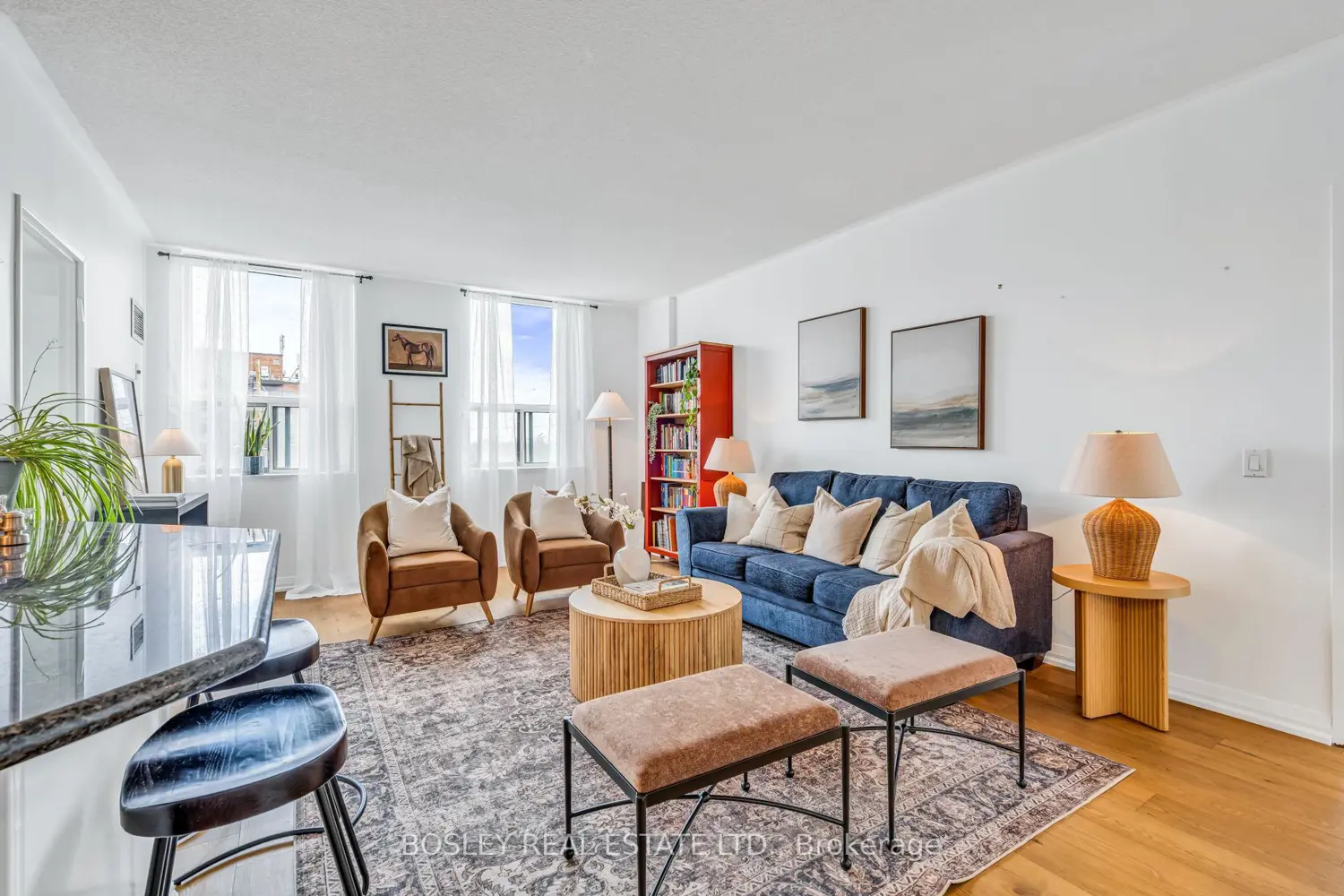 Additional image 3 of 7378 Yonge Street 308
