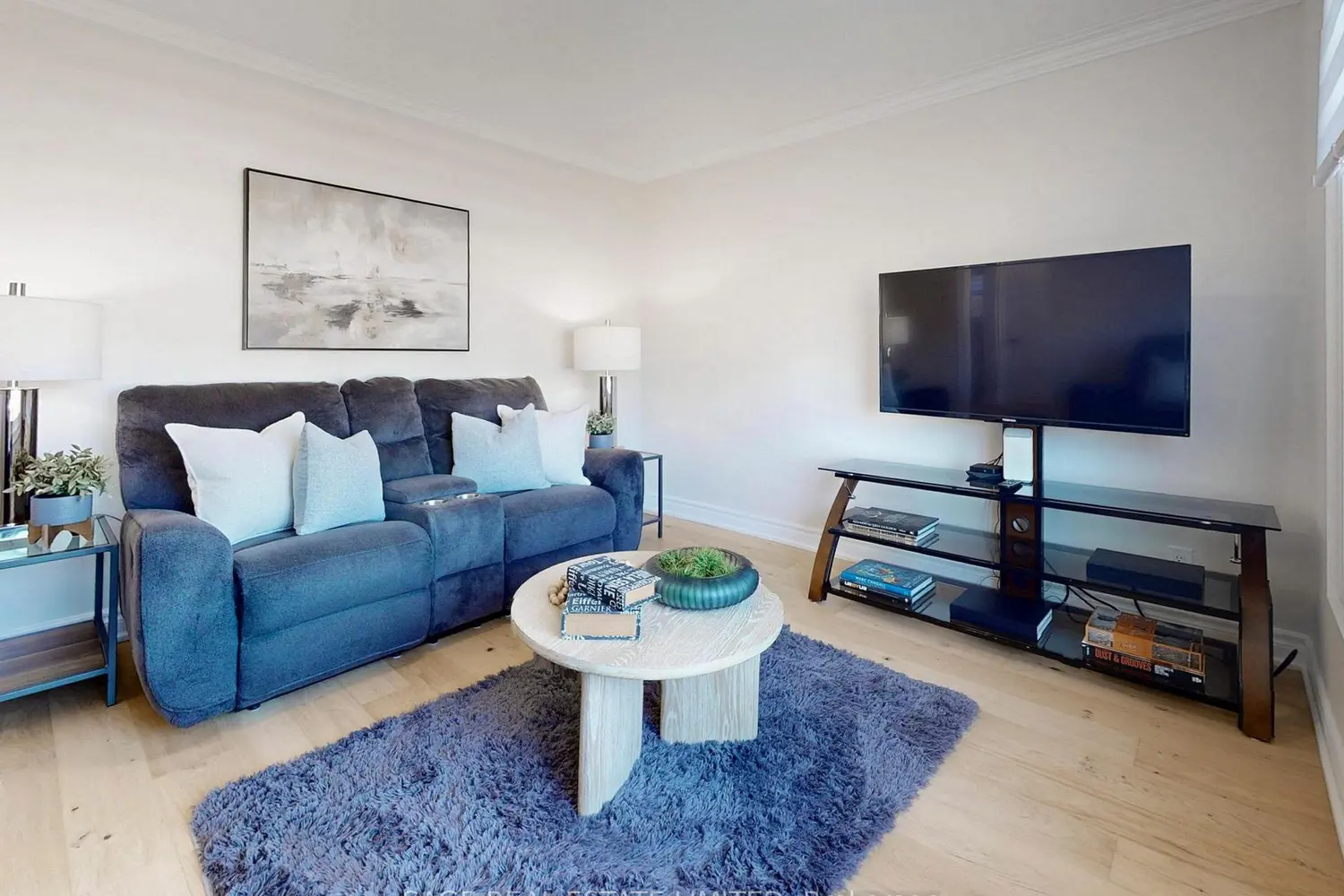 Additional image 5 of 8 Lombardy Crescent