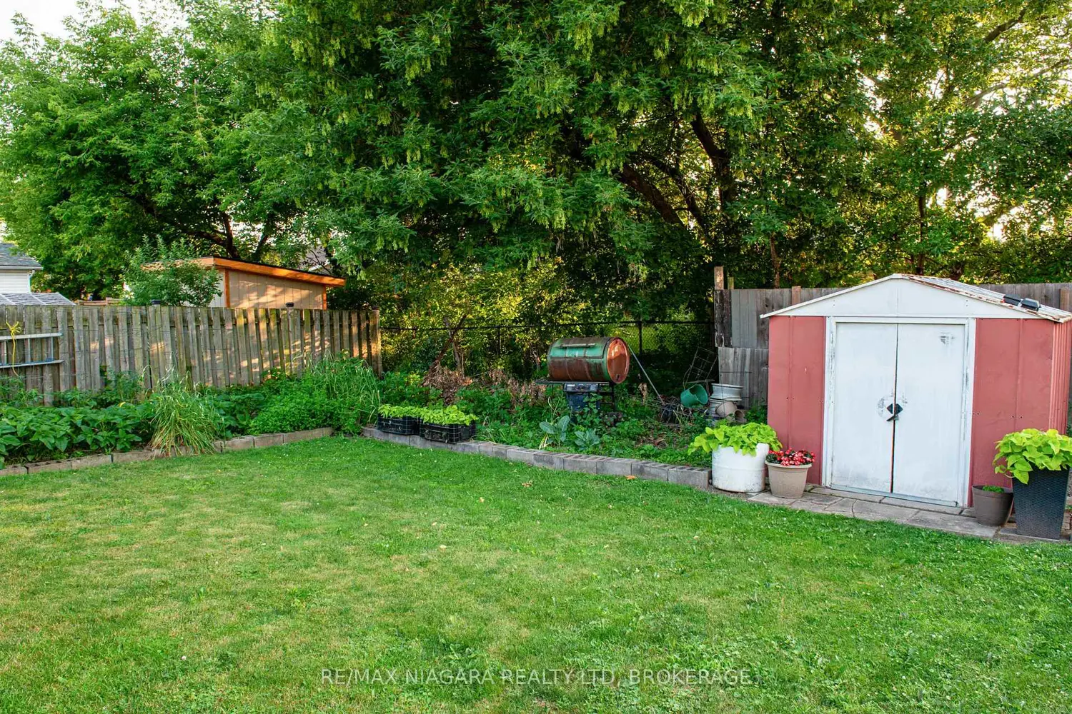 Additional image 20 of 38 Roehampton Drive