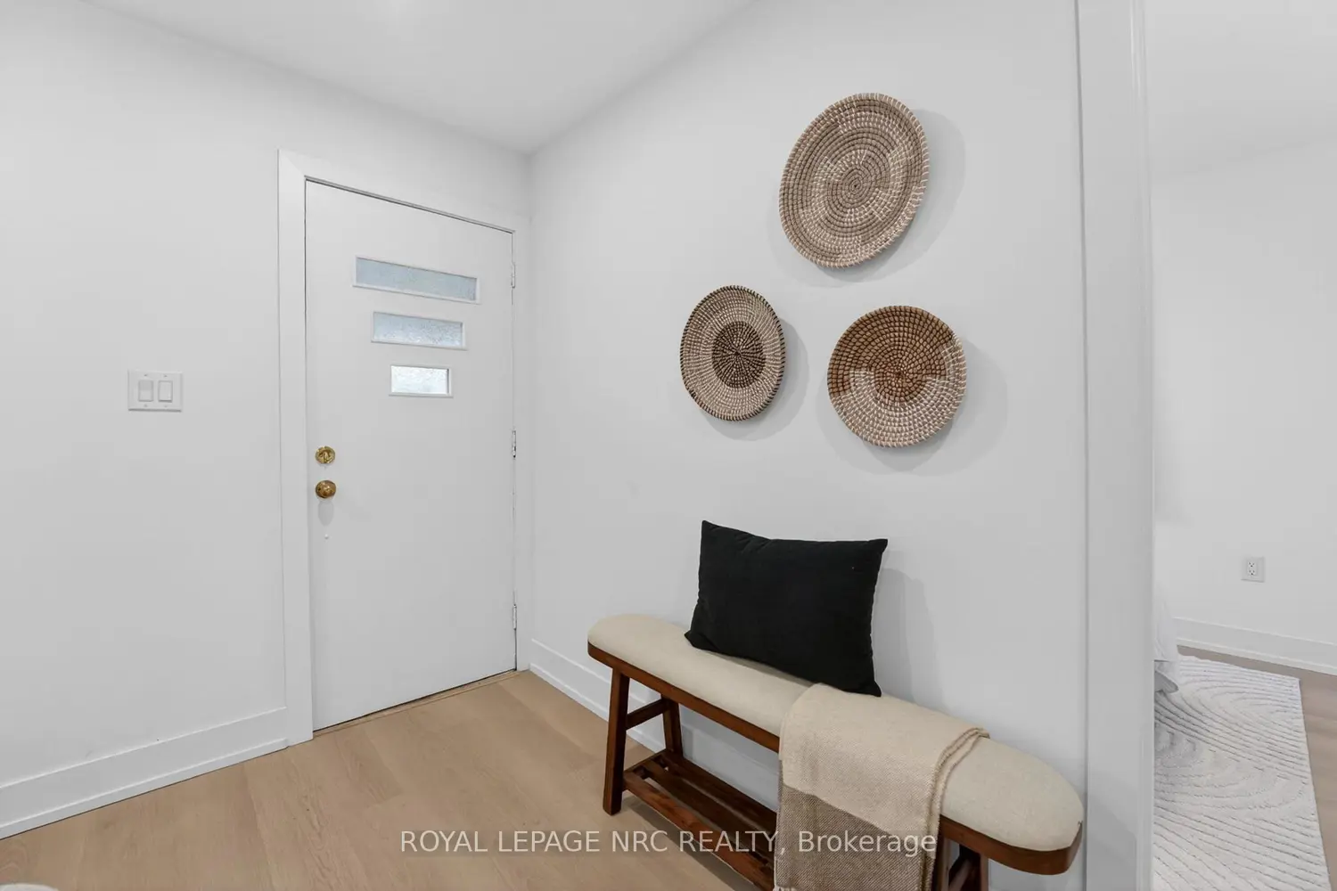 Additional image 3 of 374 Navy Street