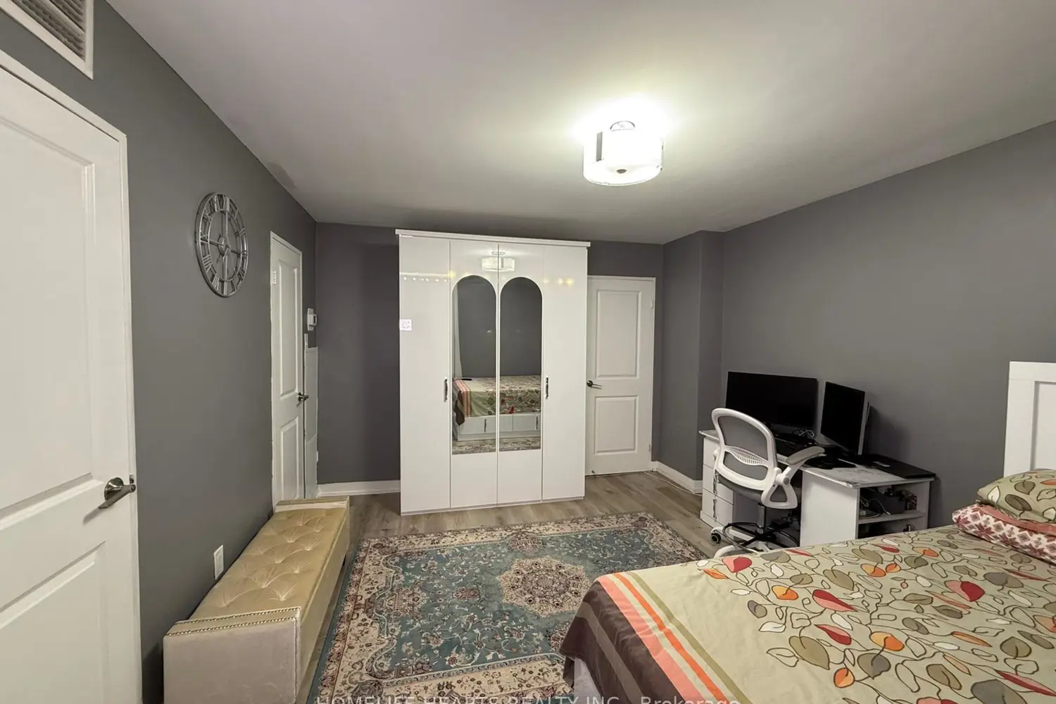 Additional image 7 of 20 Edgecliff Golfway #315