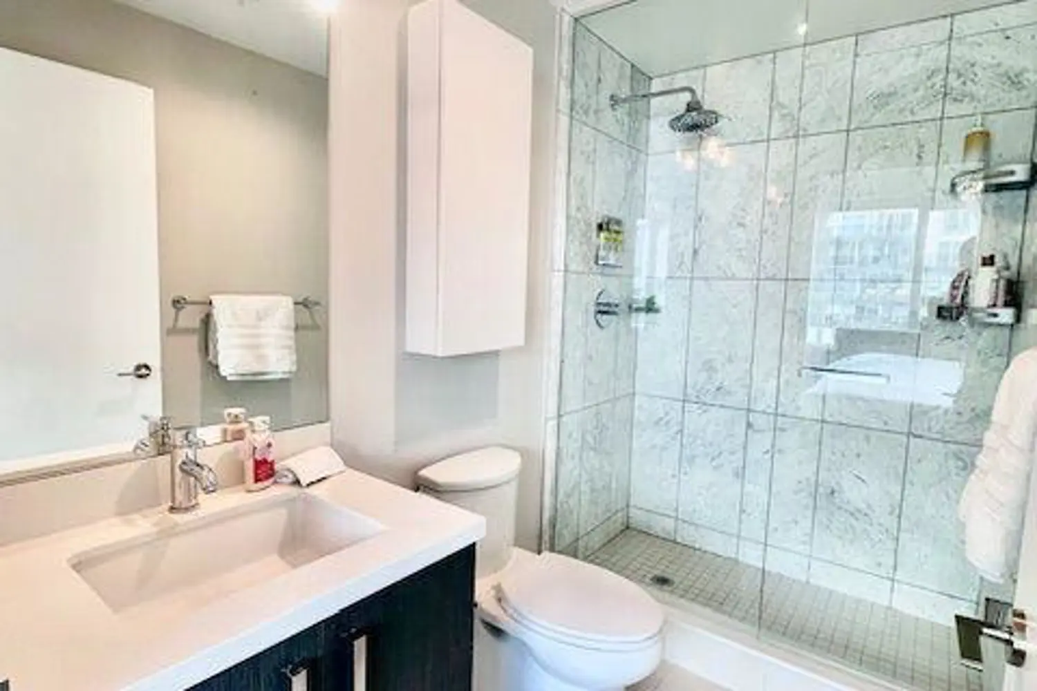 Additional image 11 of 120 Bayview Avenue N505