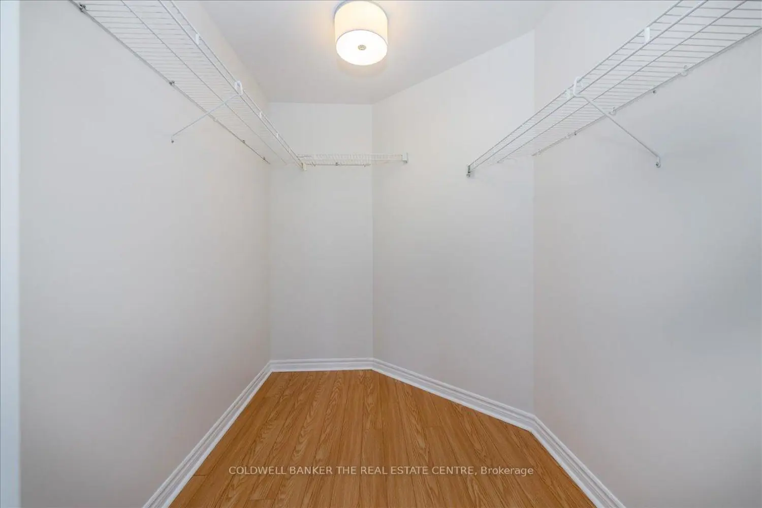 Additional image 10 of 229 Sproule Drive