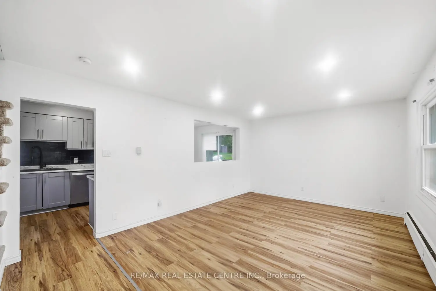 Additional image 7 of 76 Borden Parkway 10