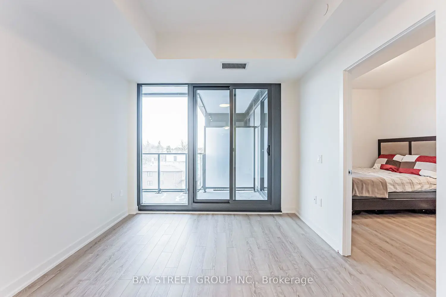 Additional image 11 of 250 Lawrence Avenue 526