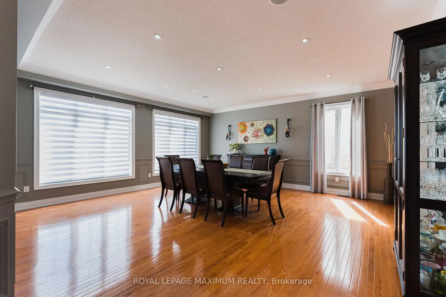 89 Silvervalley Drive photo 5