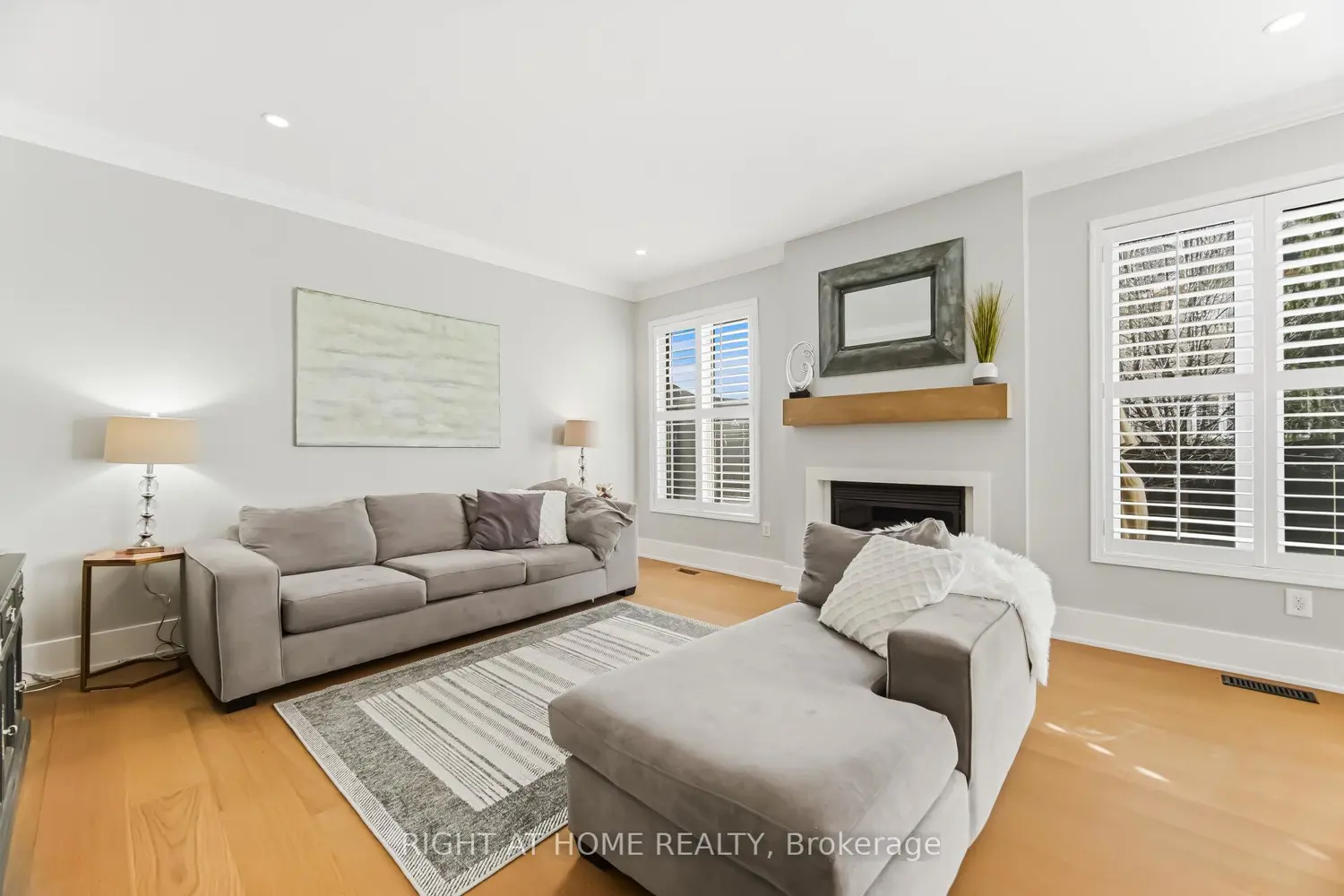 277 Potts Terrace photo 5