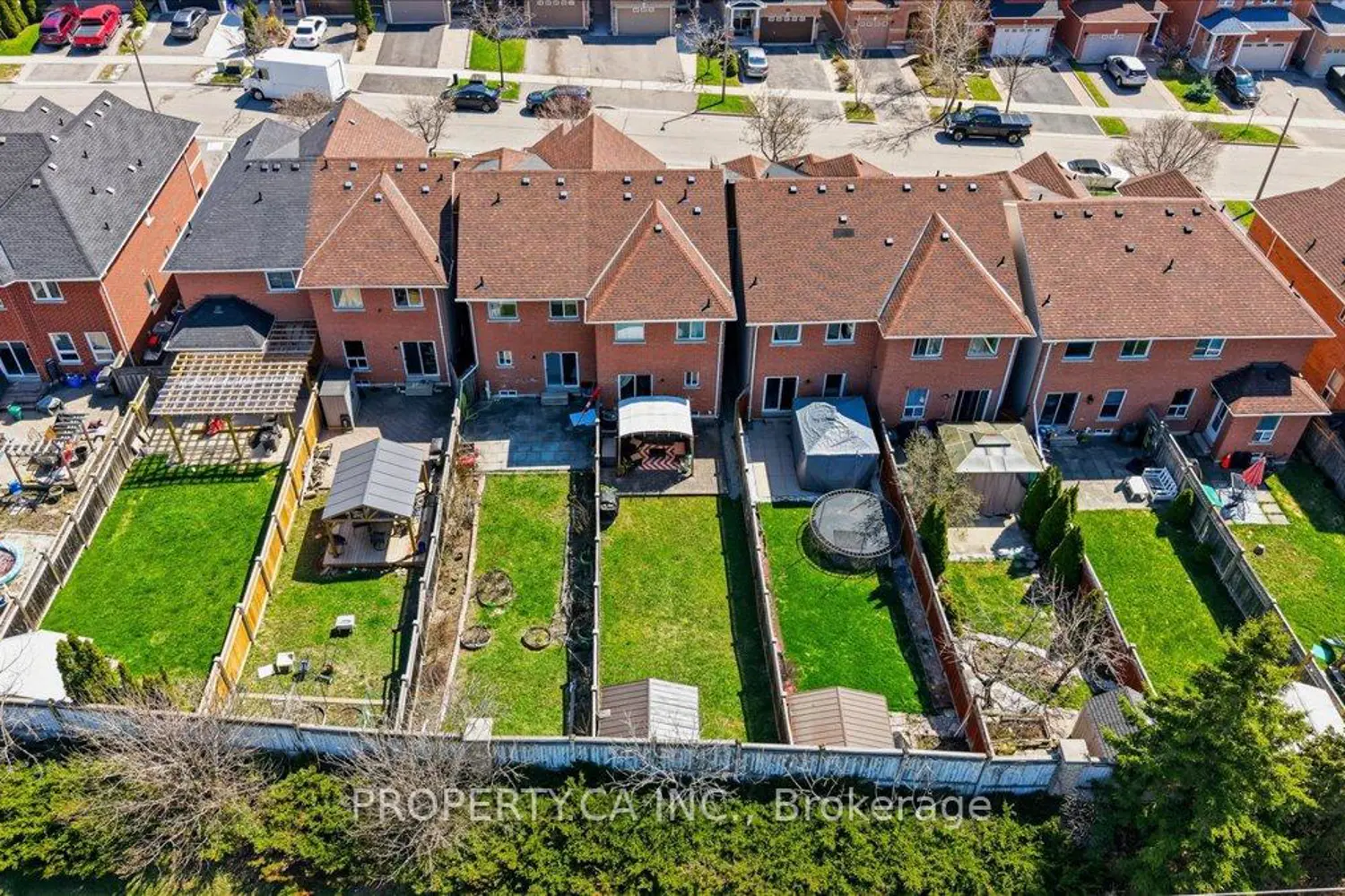 Additional image 18 of 45 Lindenshire Avenue