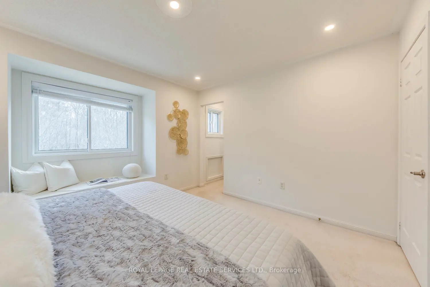 Additional image 9 of 2066 Broadleaf Crescent
