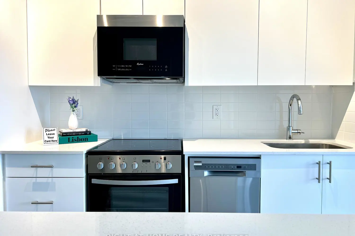 Additional image 4 of 15 Ellerslie Avenue 2301