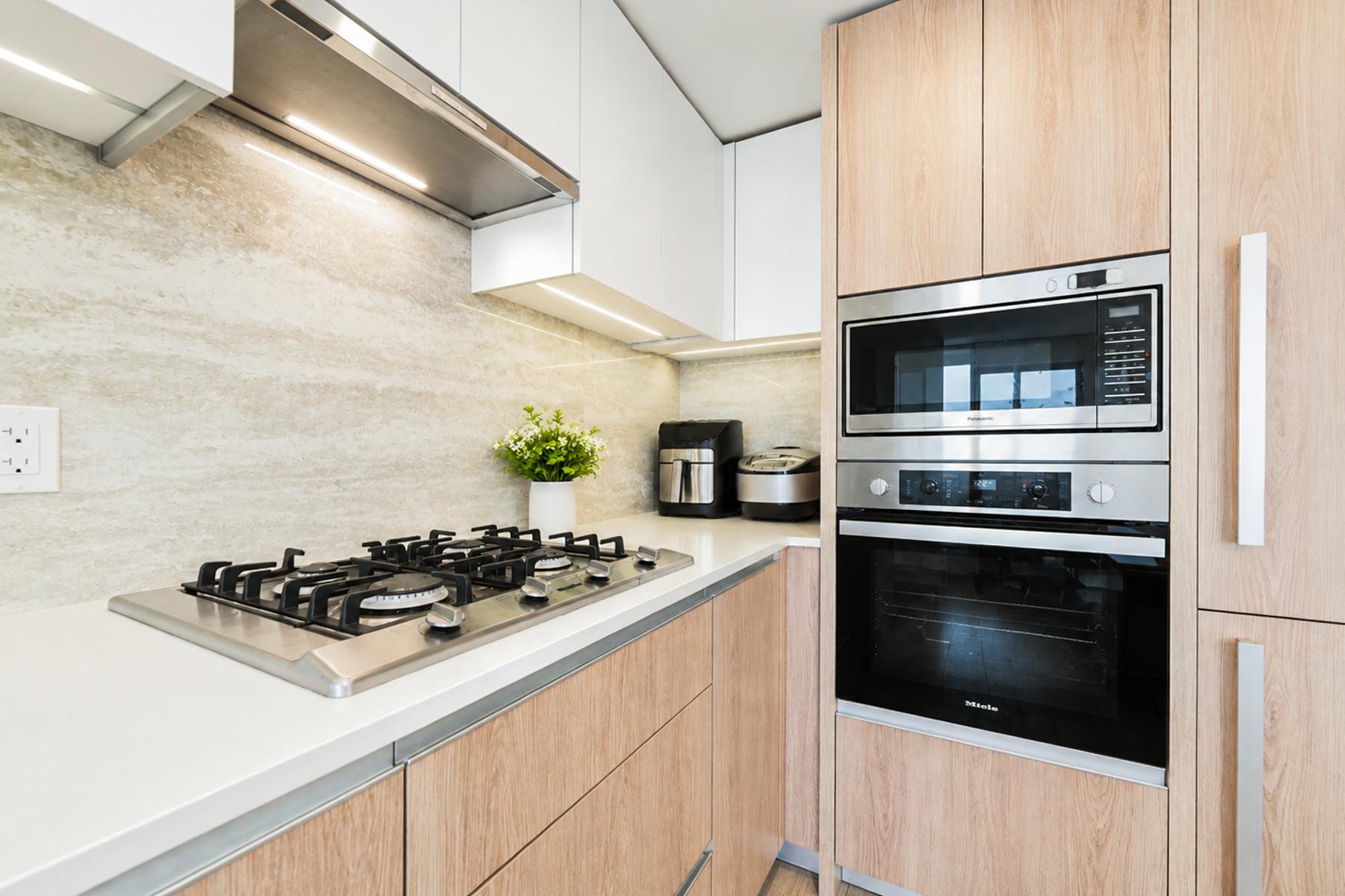 Additional image 5 of 1202-8111 Park Road, Richmond, BC, V6Y 0M2