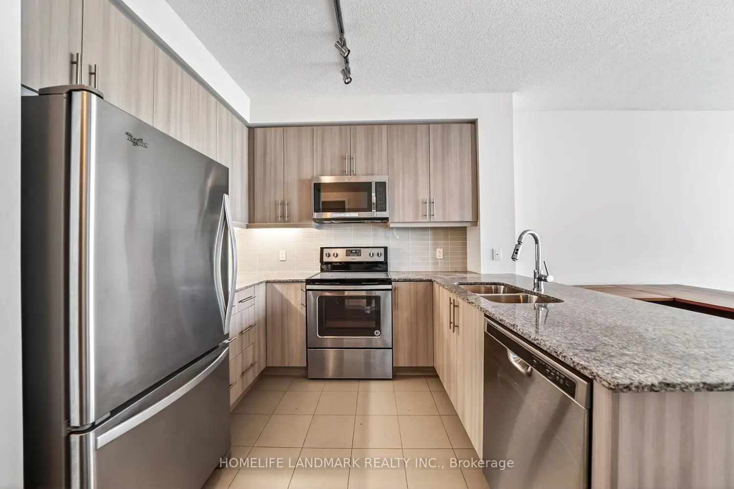 Additional image 3 of 3975 Grand Park Avenue 3006