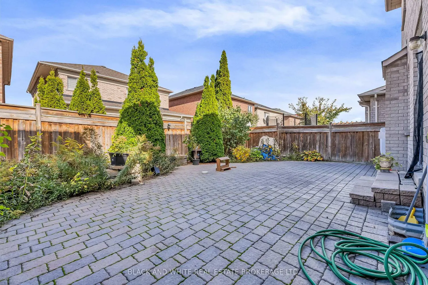 Additional image 19 of 18 Daiseyfield Crescent