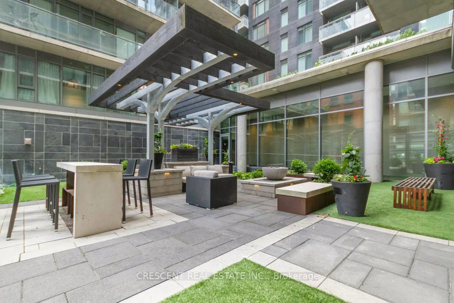 Additional image 17 of 650 King Street 402