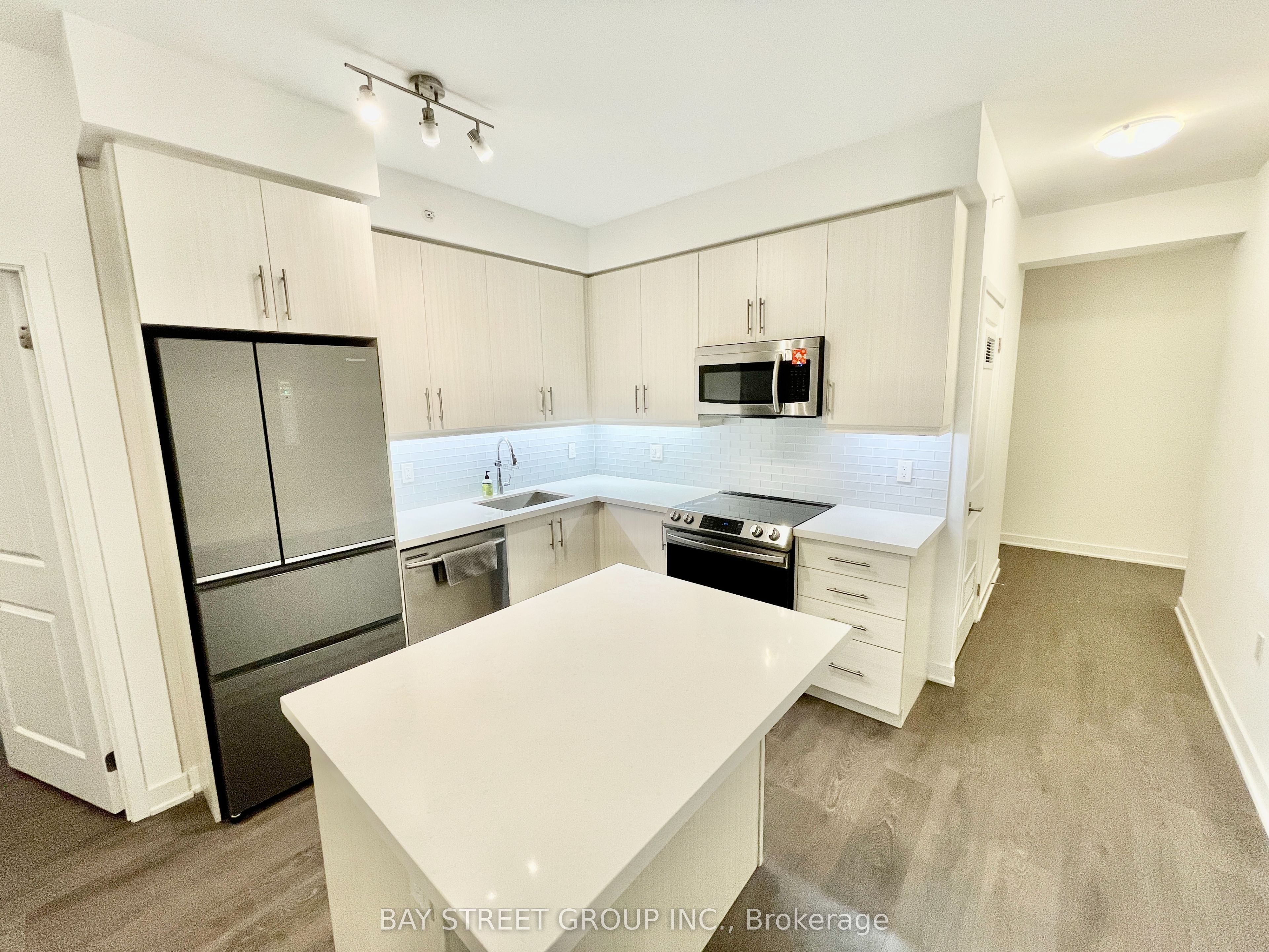 Additional image 4 of 703-75 Oneida Crescent, Richmond Hill, ON, L4B 0H3
