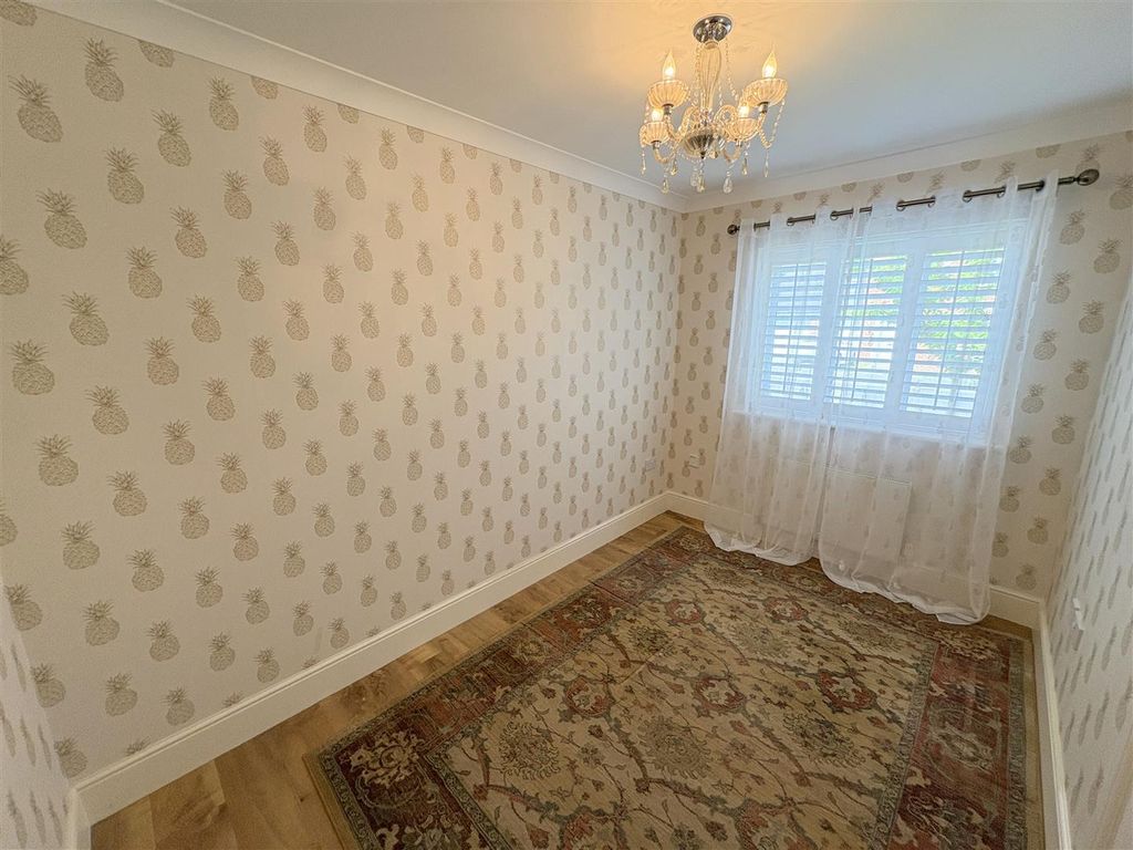 Additional image 10 of 5 bed detached house to rentGlaisdale Court, Darlington DL3