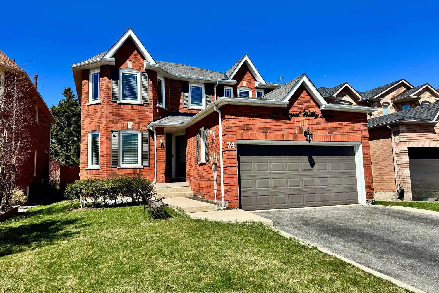 24 Royal Valley Drive