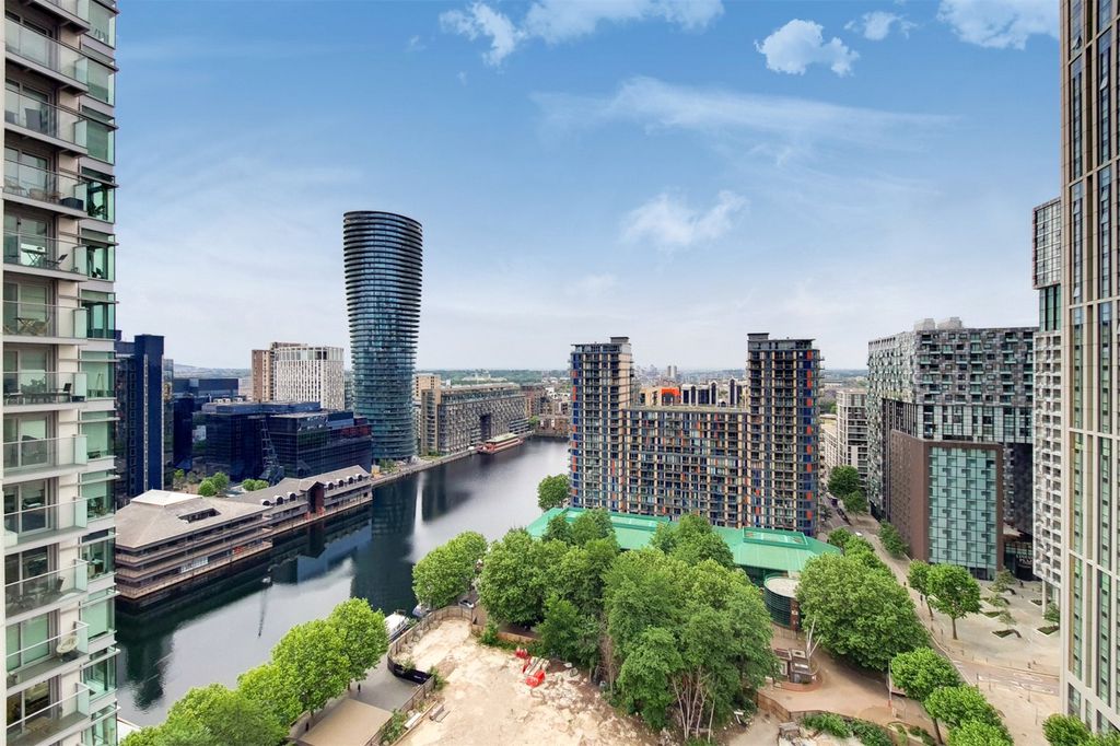 Additional image 11 of 2 bed flat to rentPan Peninsula Square, London E14
