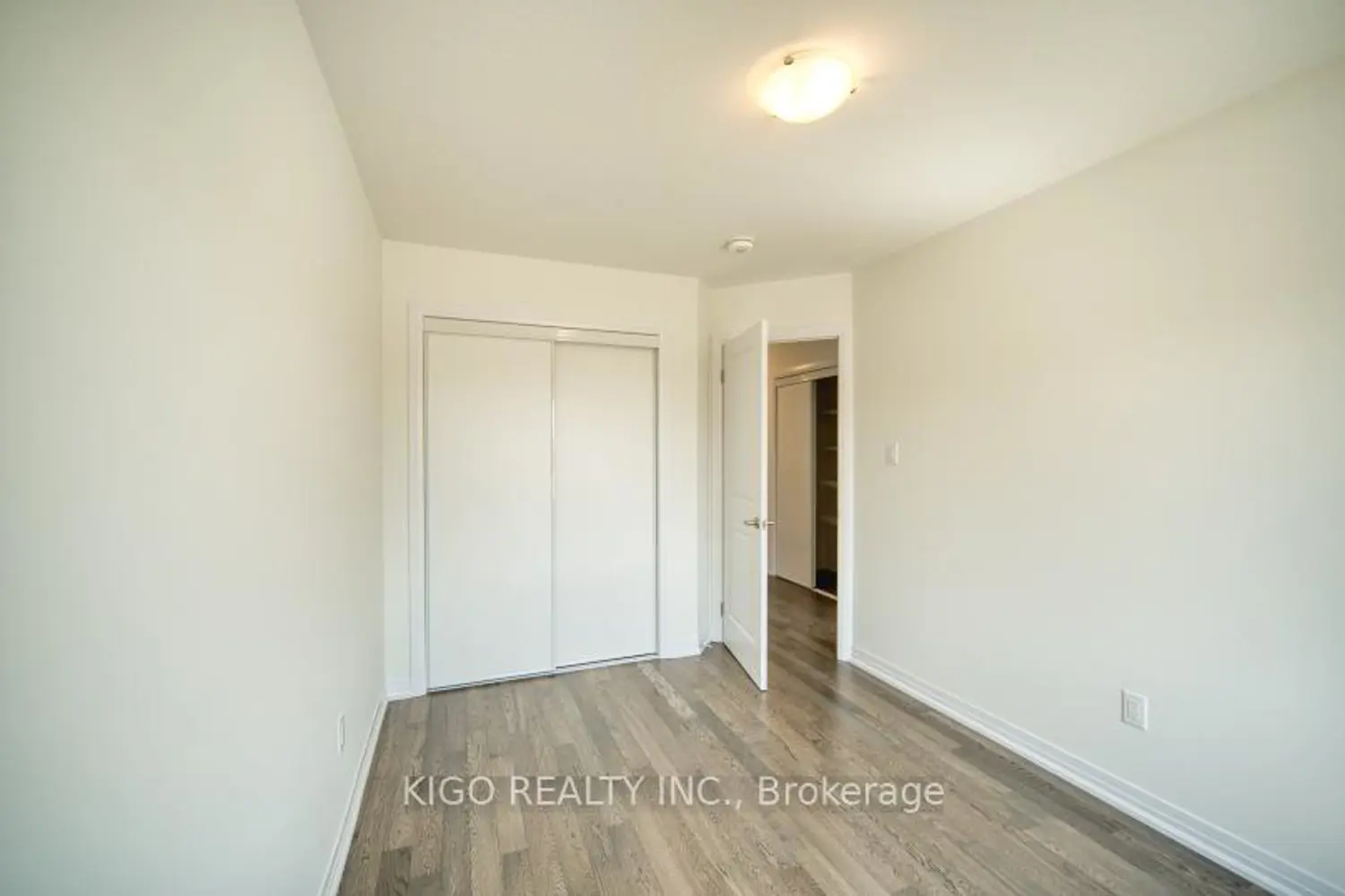 Additional image 12 of 139 Velvet Way