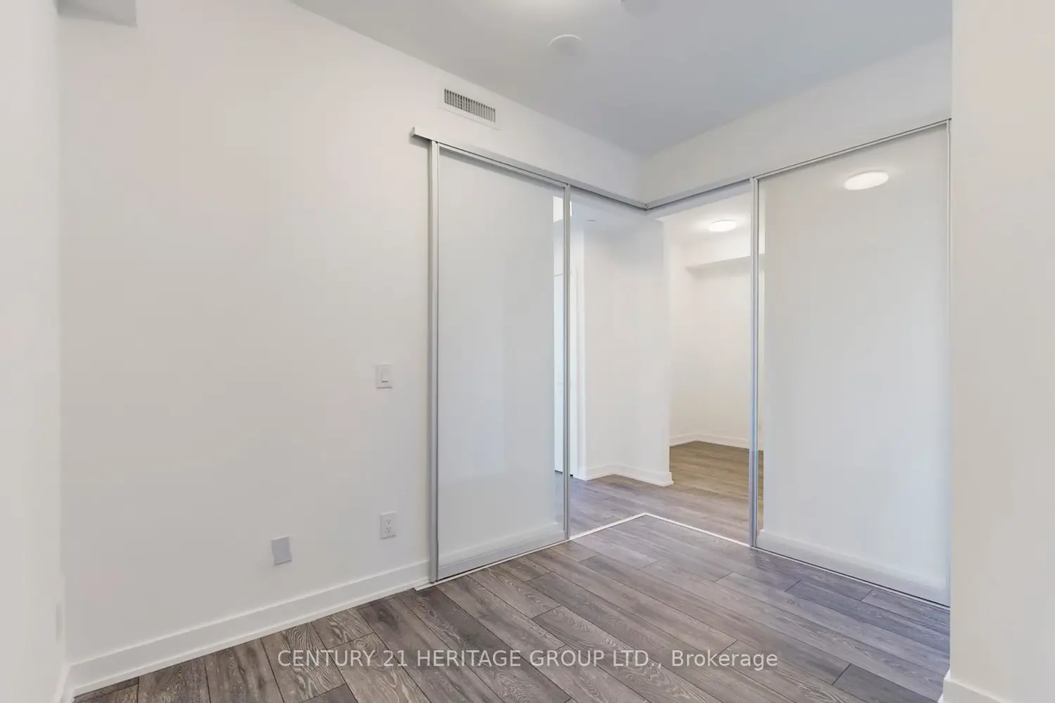 Additional image 11 of 8888 Yonge Street 414