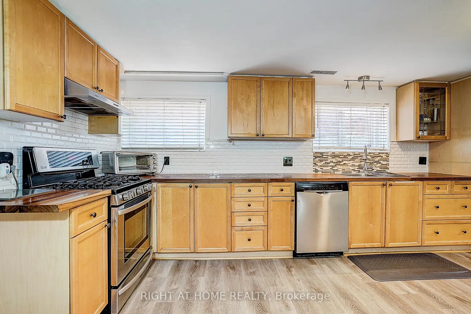 Additional image 18 of 42 Franel Crescent