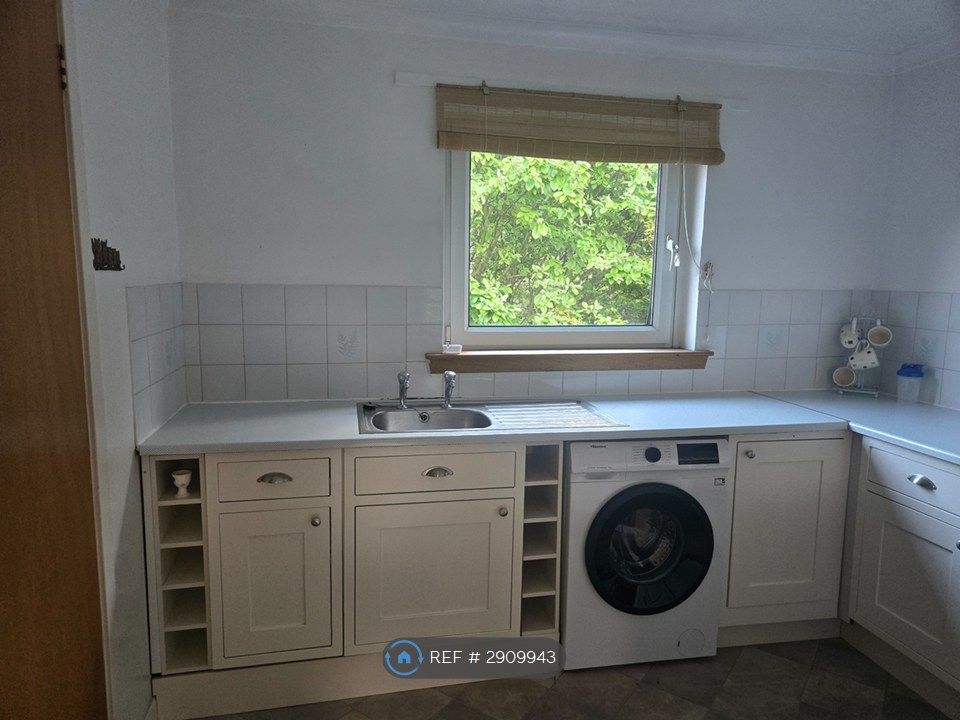 Additional image 3 of 2 bed flat to rentFairfield Place, Falkirk FK2