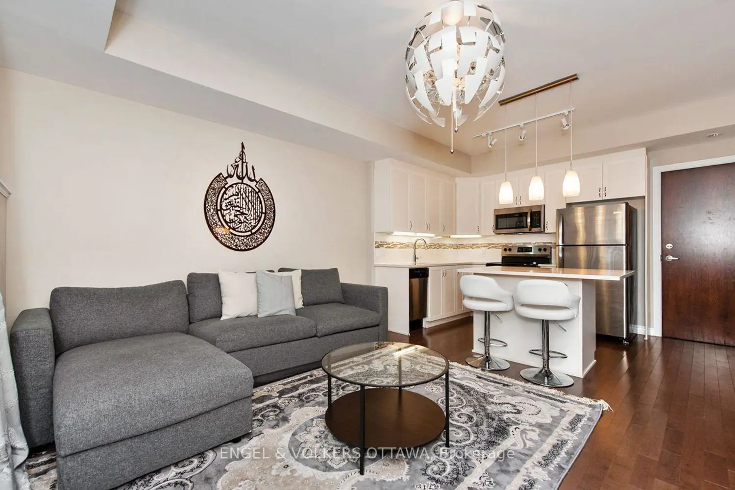 655 Beauparc Private 103 photo 4