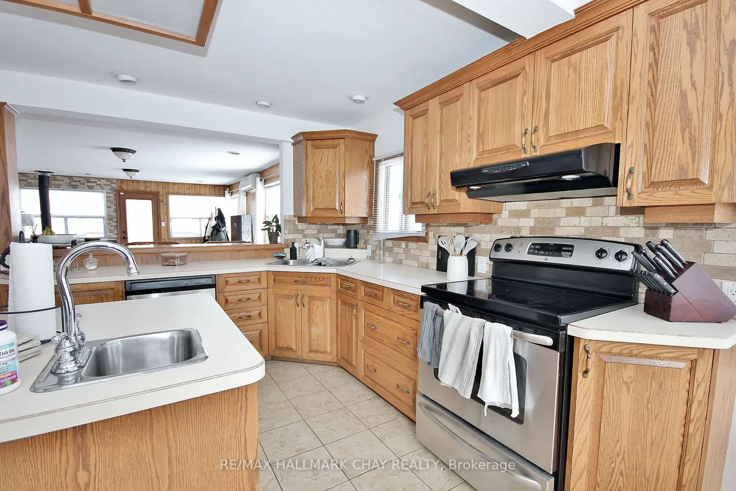 Additional image 10 of 1099 Poplar Drive