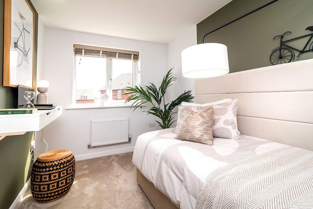Additional image 6 of 3 bed semi-detached house to rentDane Park, Hull HU6
